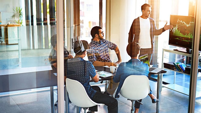 Beschleunigen Sie KI-Innovationen mit einer leistungsstarken Cloud-Infrastruktur