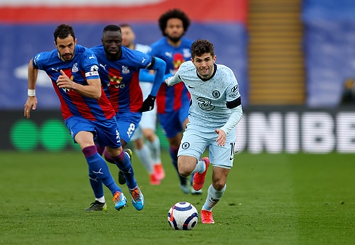 Watch how teams adjust their tactics in defense and attack